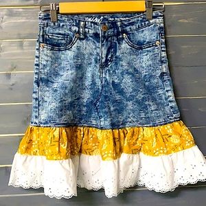Misses 2 Denim Skirt with Yellow Prairie Flower and Lace Ruffle
